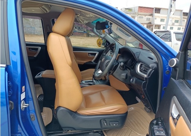 2016 TOYOTA FORTUNER 4WD